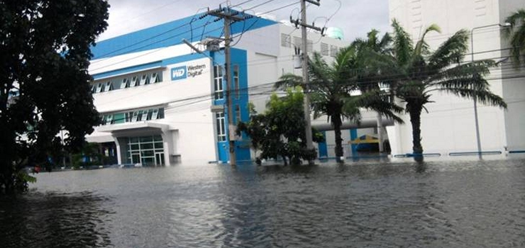 wd-thailand-factory-flood2