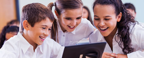 Pupil using iPad