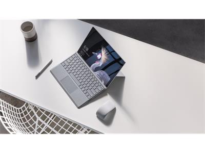 Microsoft Surface Pro Core i7 7660U 8GB RAM 256GB SSD Windows 10 Pro