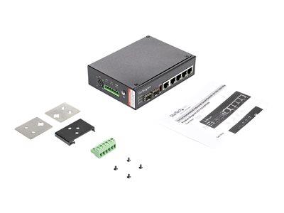 StarTech.com Industrial 6 Port Gigabit Ethernet Switch 4 PoE RJ45 +2 SFP
